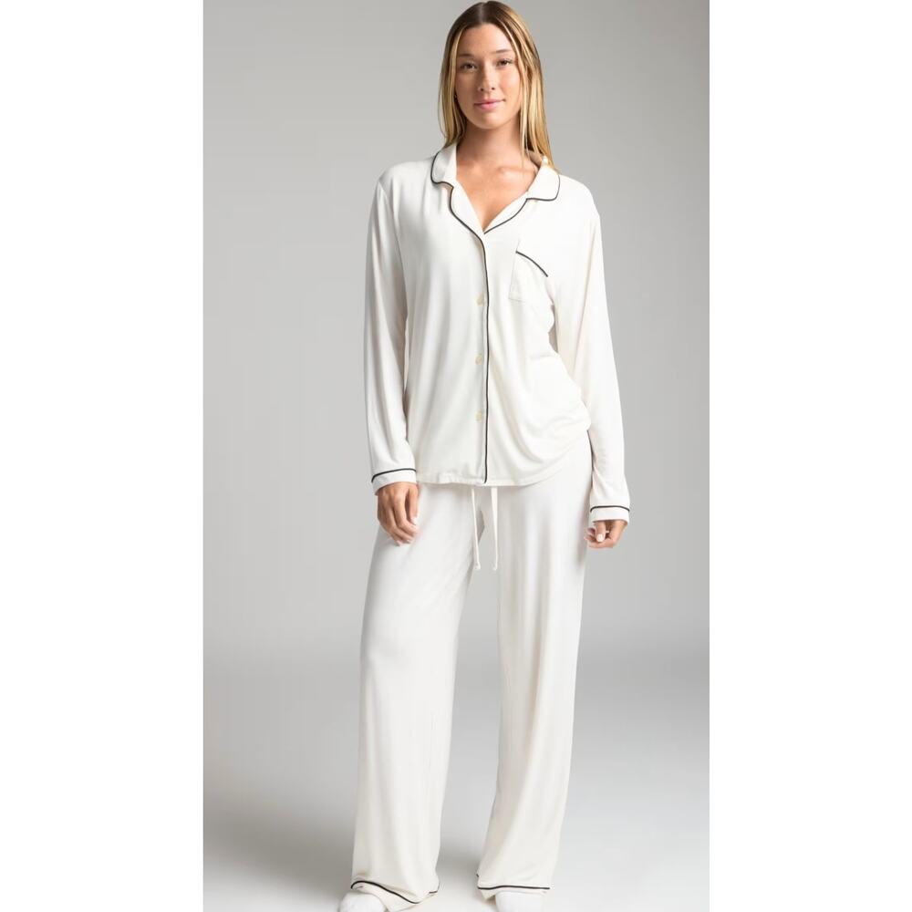 S57 * Comfrt Luna Lounge PJ Set 
Cream 
Small